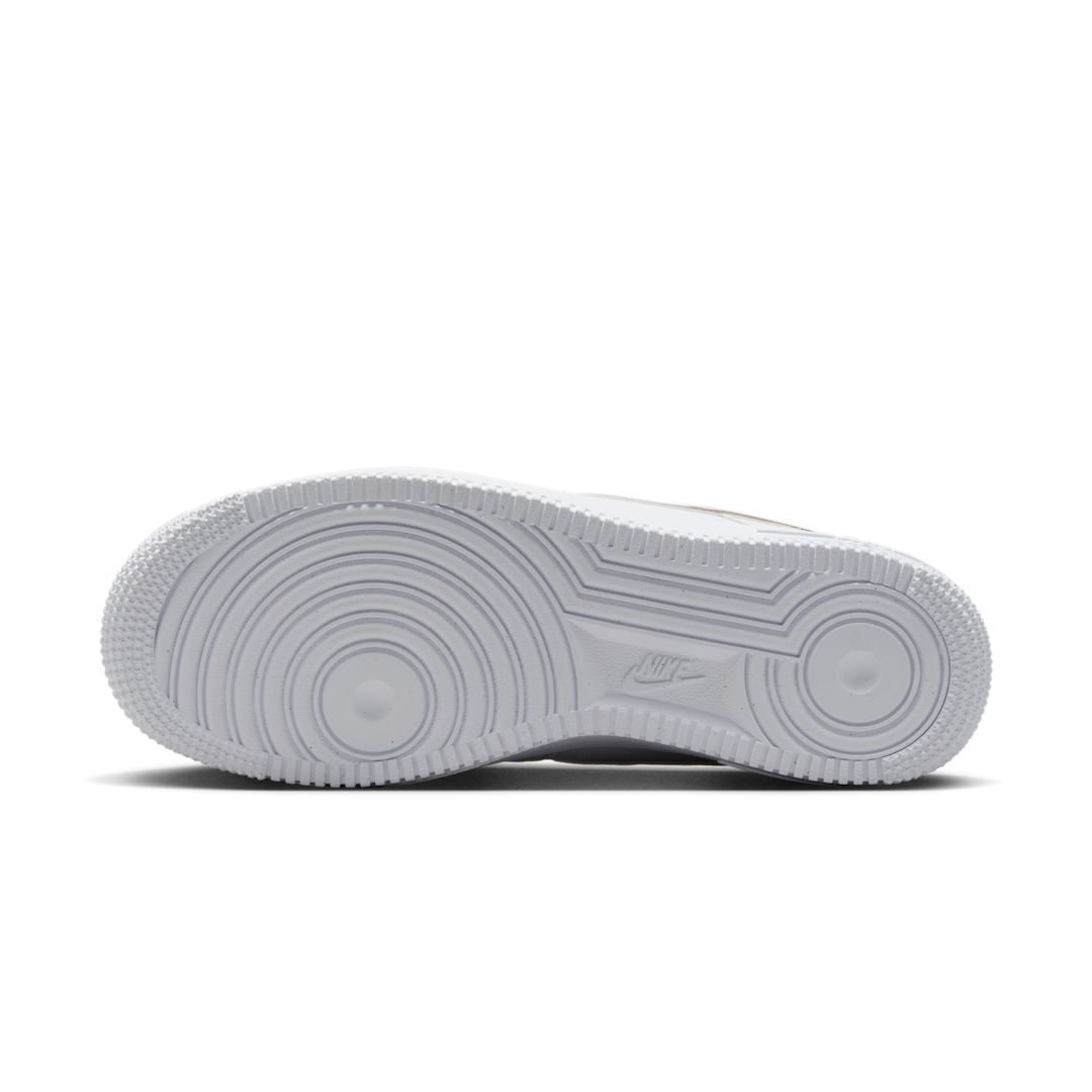 Overkicks - Nike Air Force 1 Low 07 Next Nature White Fauna Brown (DC9486-115) - detalle suela