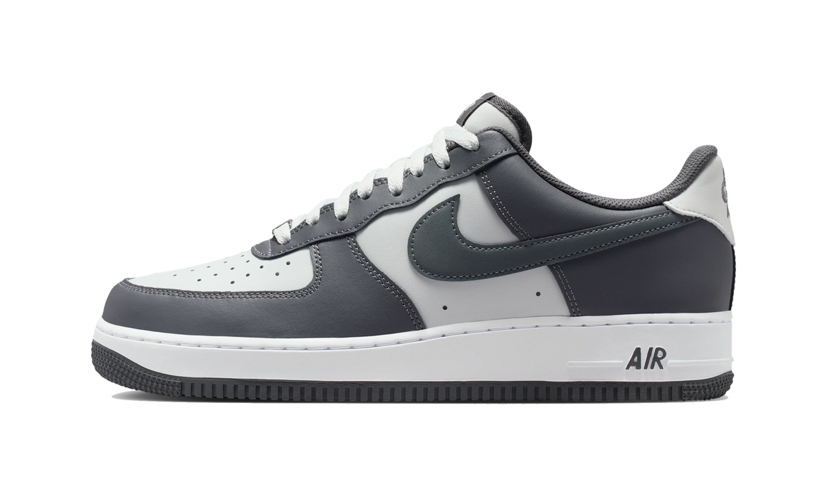 Overkicks - Nike Air Force 1 Low 07 Photon Dust Dark Grey (FJ4146-004) - vista lateral