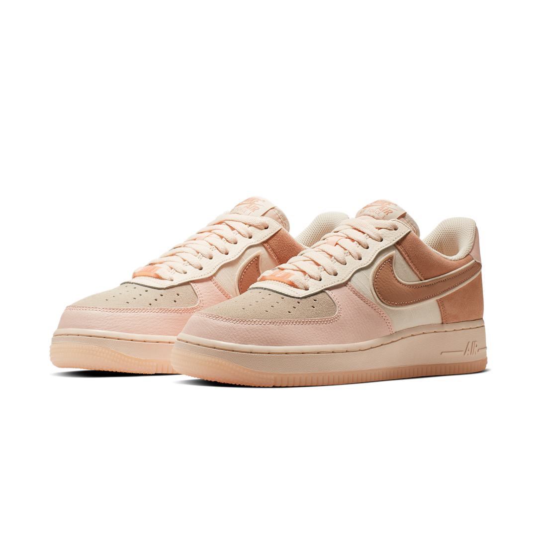 Overkicks - Nike Air Force 1 Low 07 Premium Washed Coral (Womens) (896185-603) - vista trasera