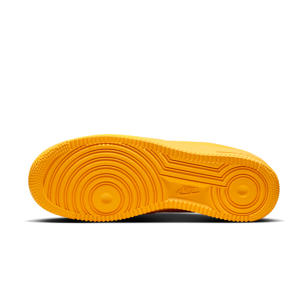 Overkicks - Nike Air Force 1 Low 07 Pro-Tech Waterproof University Gold (FB8875-700) - detalle suela