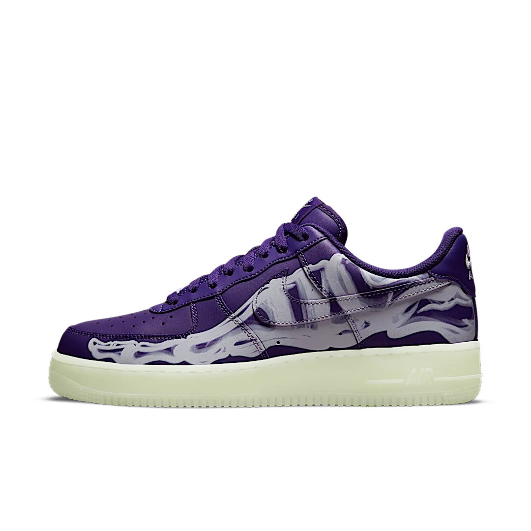 Overkicks - Nike Air Force 1 Low 07 QS Purple Skeleton Halloween (2021) (CU8067-500) - vista lateral