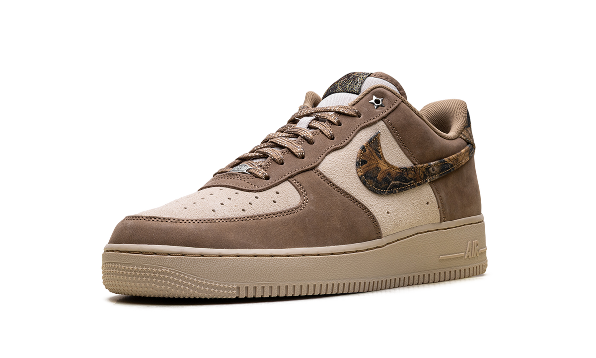 Overkicks - Nike Air Force 1 Low 07 Realtree Rattan Rocky Tan Seal Brown Camo (IO9803-200) - detalle suela