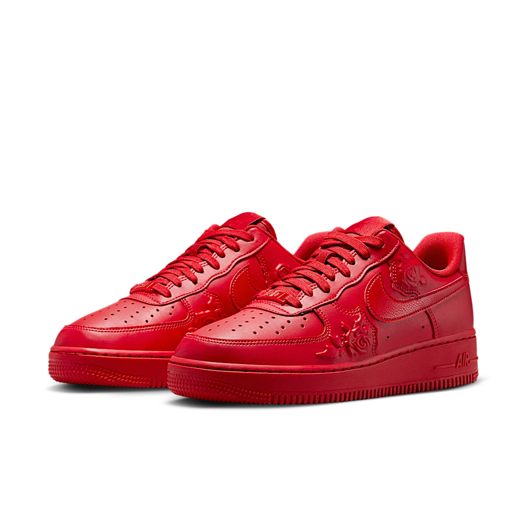 Overkicks - Nike Air Force 1 Low 07 Red Roses (HF2016-600) - vista trasera