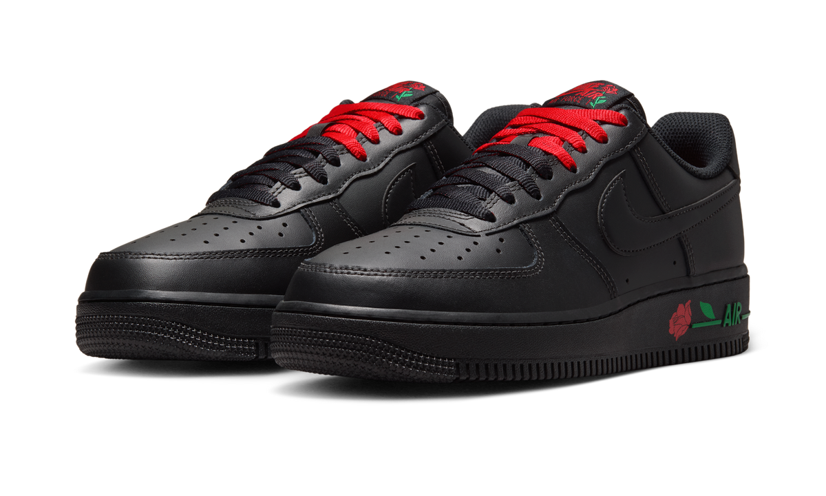Overkicks - Nike Air Force 1 Low 07 SE Black Rose (IF0498-001) - vista trasera