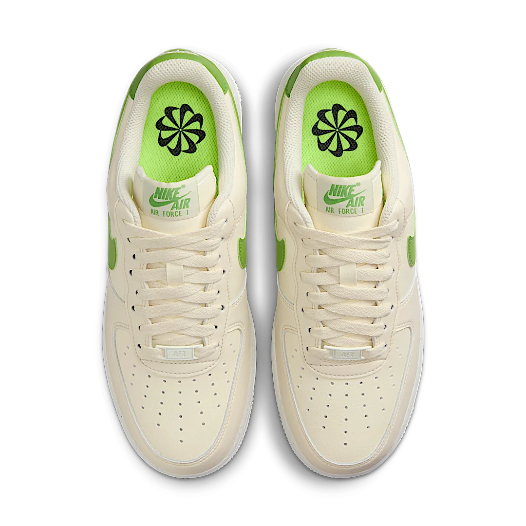 Overkicks - Nike Air Force 1 Low 07 SE Coconut Milk Chlorophyll (DV3808-102) - par completo