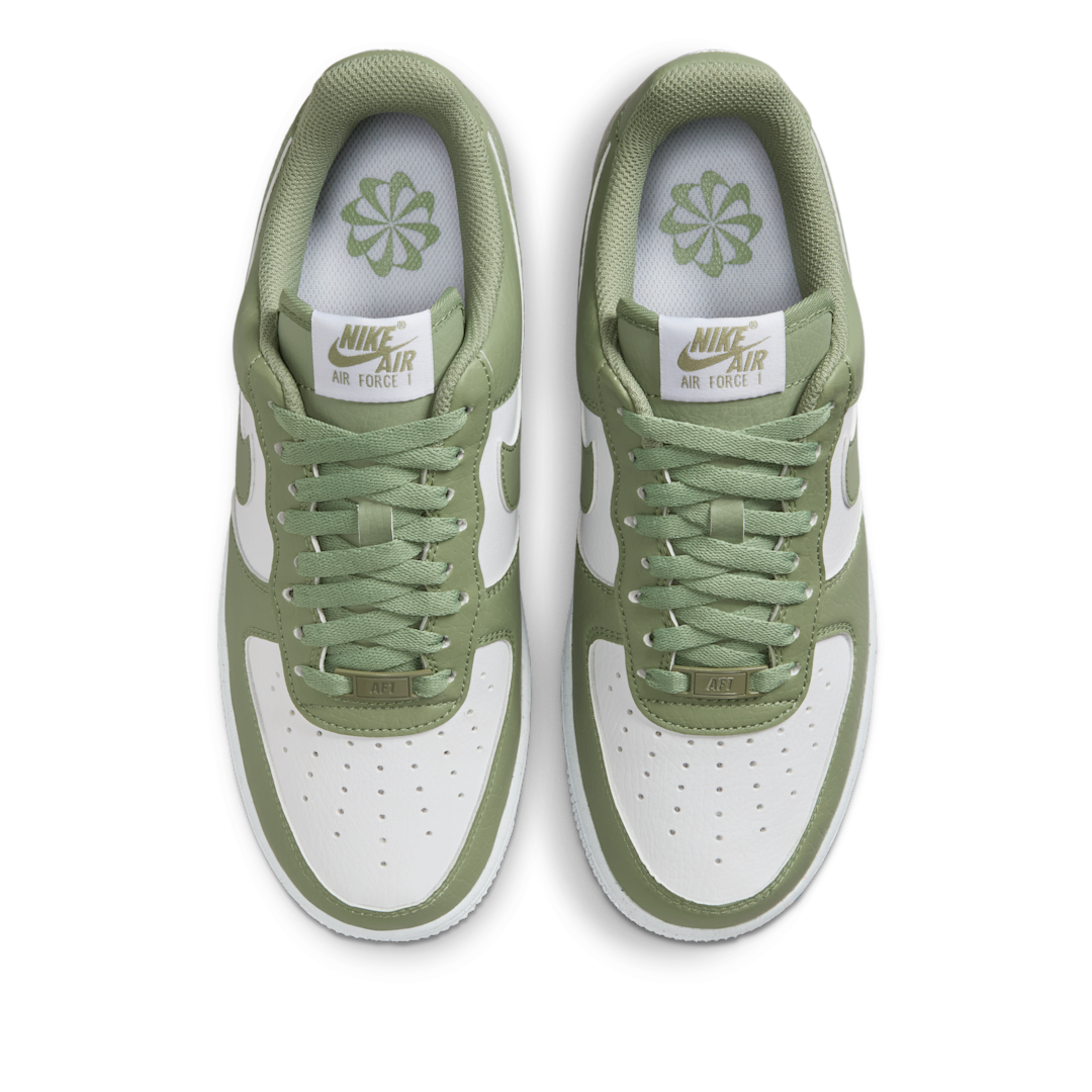 Overkicks - Nike Air Force 1 Low 07 SE Next Nature White Oil Green (DV3808-113) - par completo