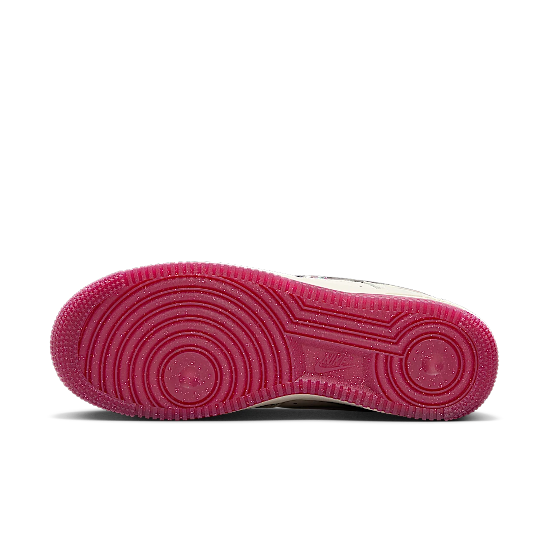 Overkicks - Nike Air Force 1 Low 07 SE PRM Valentines Day (2024) (FZ5068-161) - detalle suela