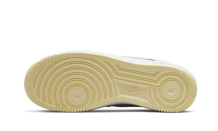 Overkicks - Nike Air Force 1 Low 07 SN Easter (DR8590-600) - par completo