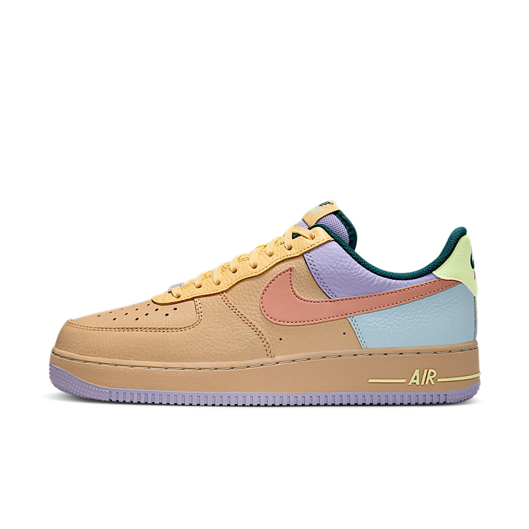 Overkicks - Nike Air Force 1 Low 07 Sesame Hydrangeas Soft Yellow Apricot Agate (IB4493-252) - vista lateral