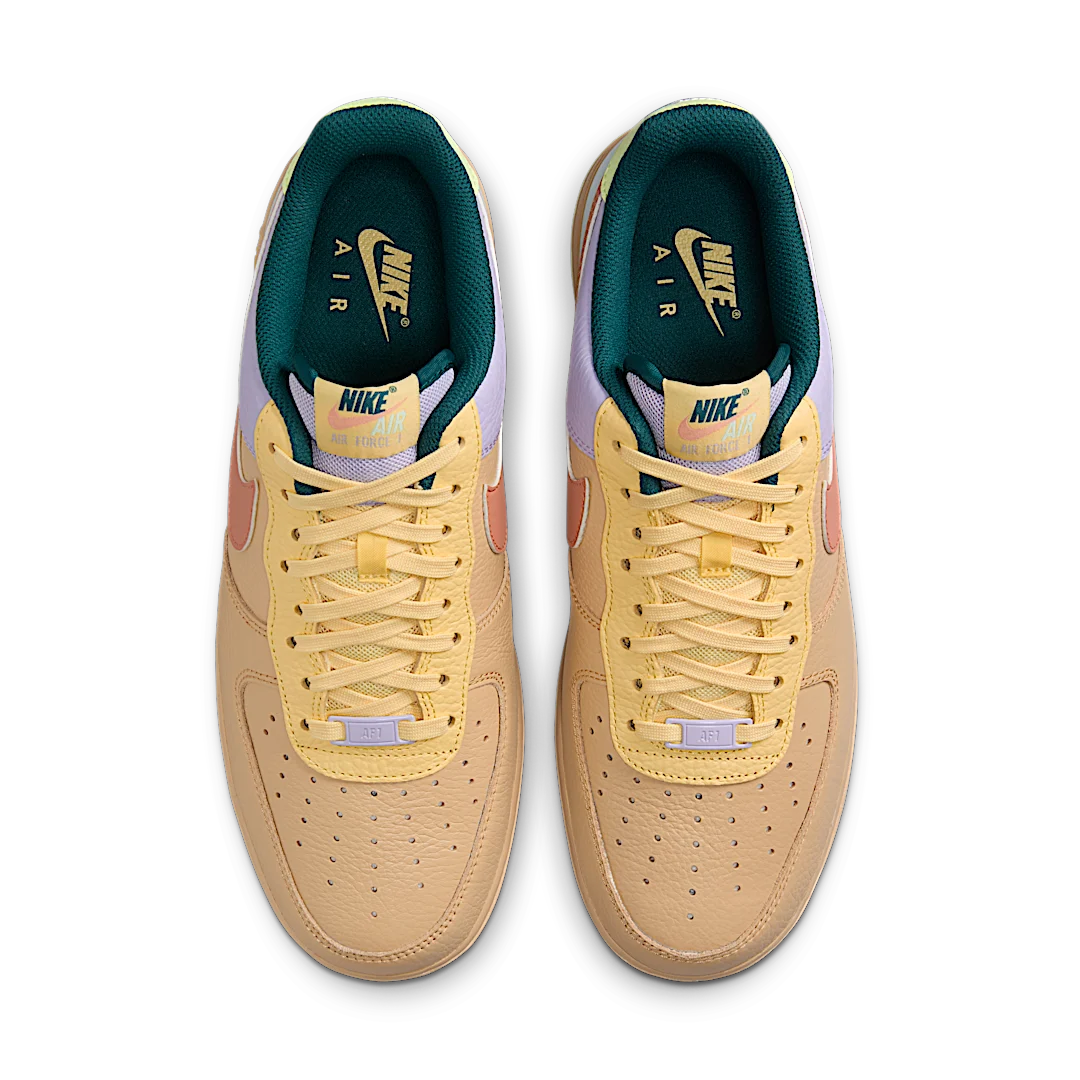 Overkicks - Nike Air Force 1 Low 07 Sesame Hydrangeas Soft Yellow Apricot Agate (IB4493-252) - par completo