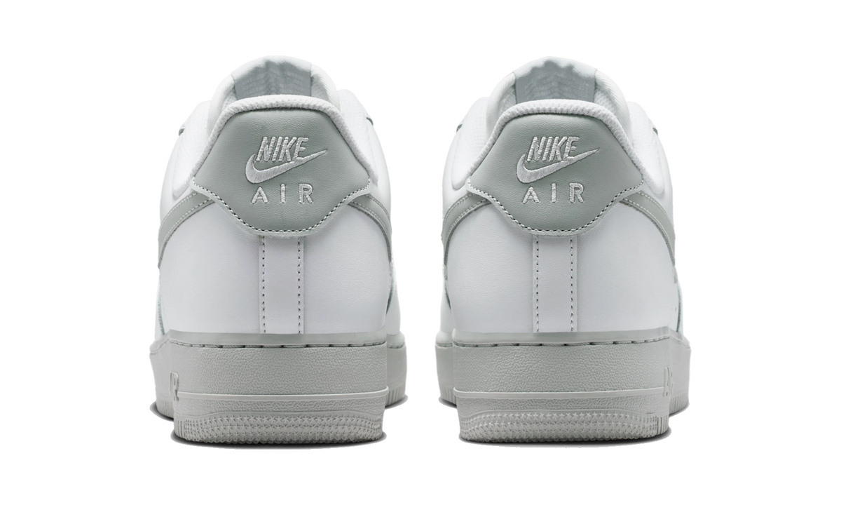 Overkicks - Nike Air Force 1 Low 07 Summit White Strata Grey (FJ4146-128) - detalle talón