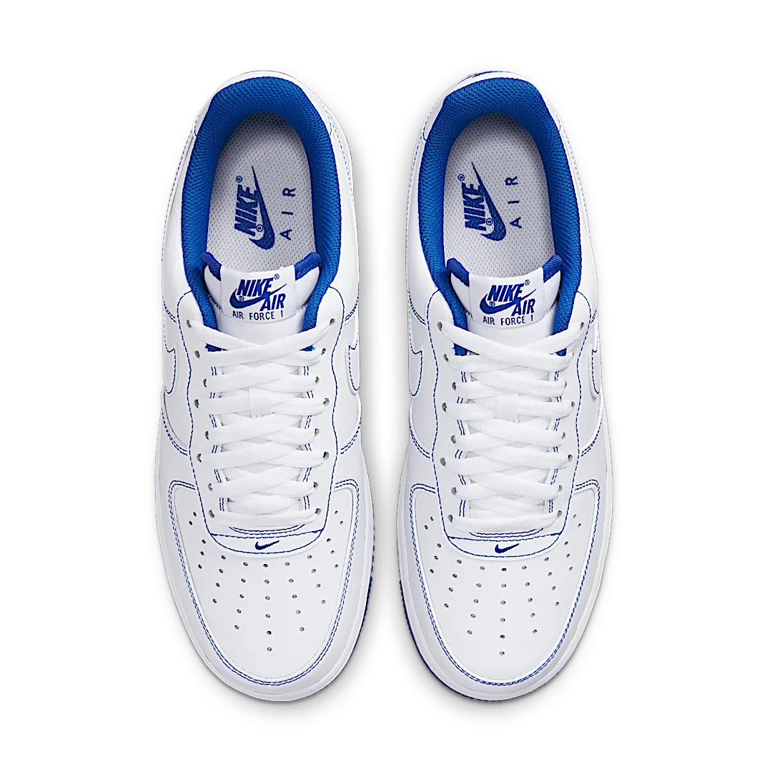 Overkicks - Nike Air Force 1 Low 07 White Game Royal (CV1724-101) - par completo