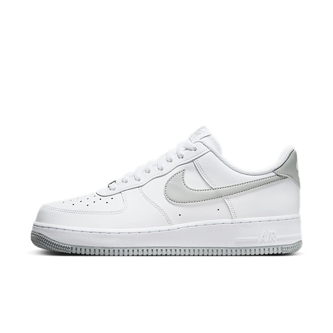 Overkicks - Nike Air Force 1 Low 07 White Light Smoke Grey (FJ4146-100) - vista lateral