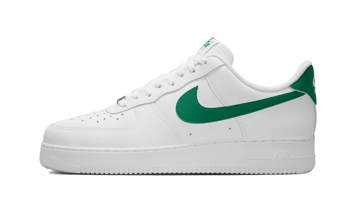 Overkicks - Nike Air Force 1 Low 07 White Malachite (2024) (FJ4146-121) - vista lateral