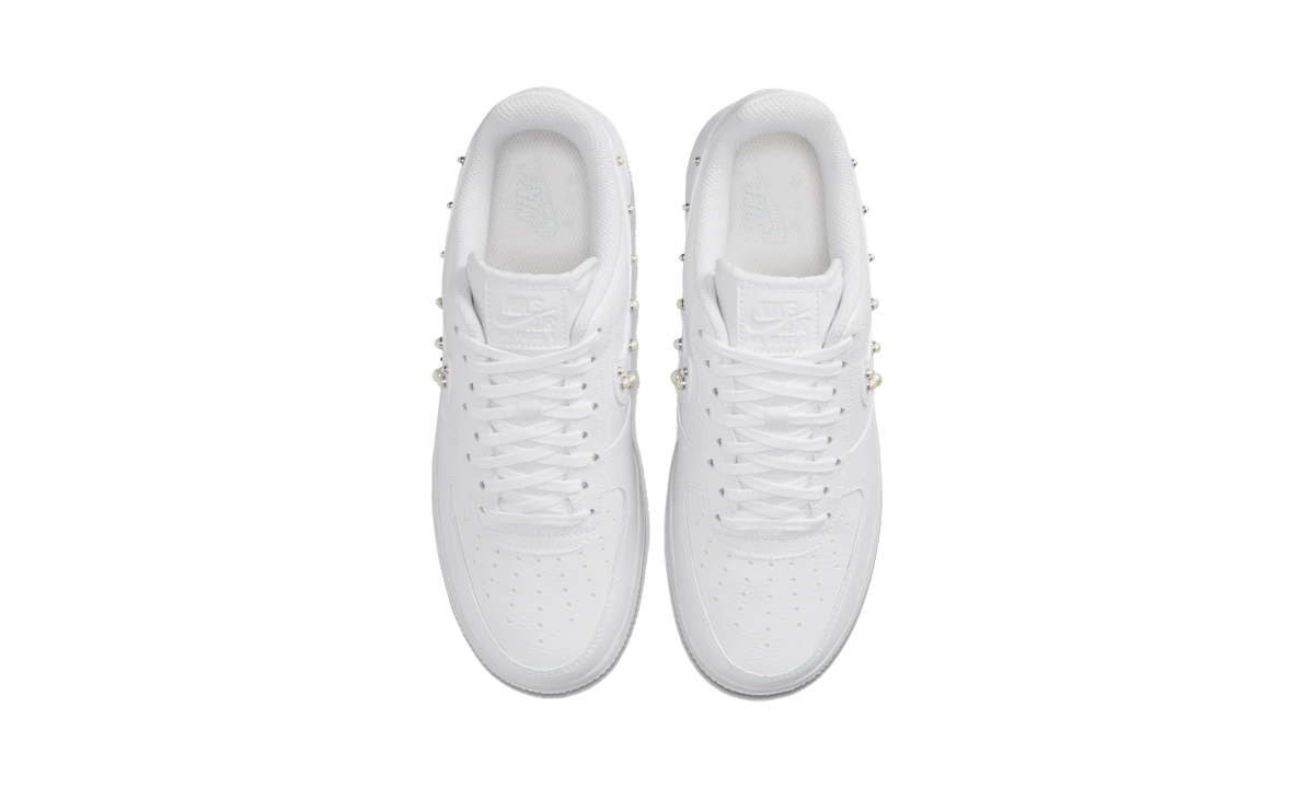 Overkicks - Nike Air Force 1 Low 07 White Pearl Swoosh (IU7557-100) - vista superior