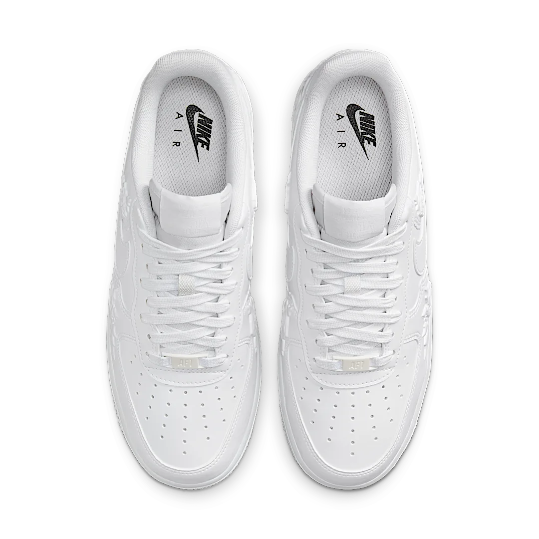 Overkicks - Nike Air Force 1 Low 07 White Roses (HF2016-100) - par completo