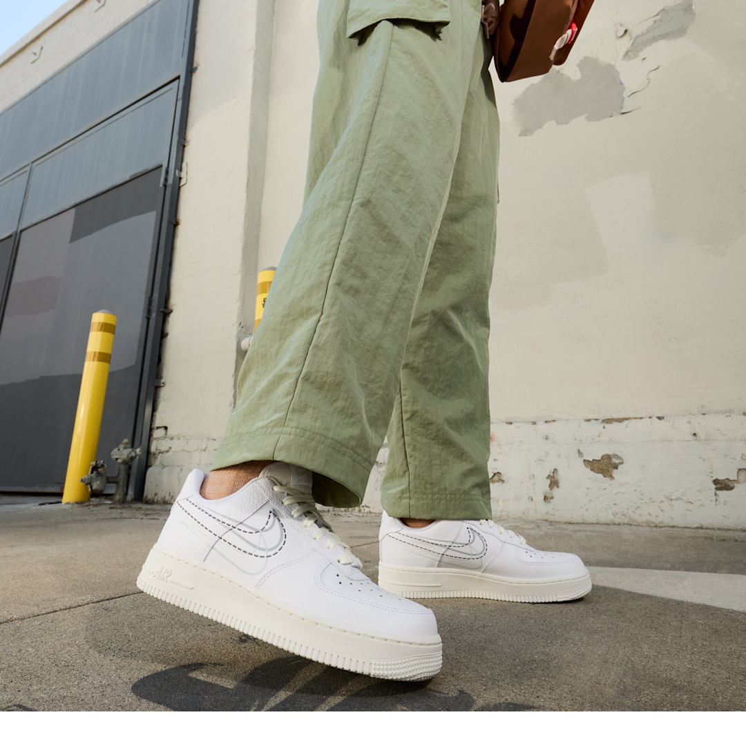 Overkicks - Nike Air Force 1 Low 07 White Smoke Grey (FV0951-100) - detalle suela