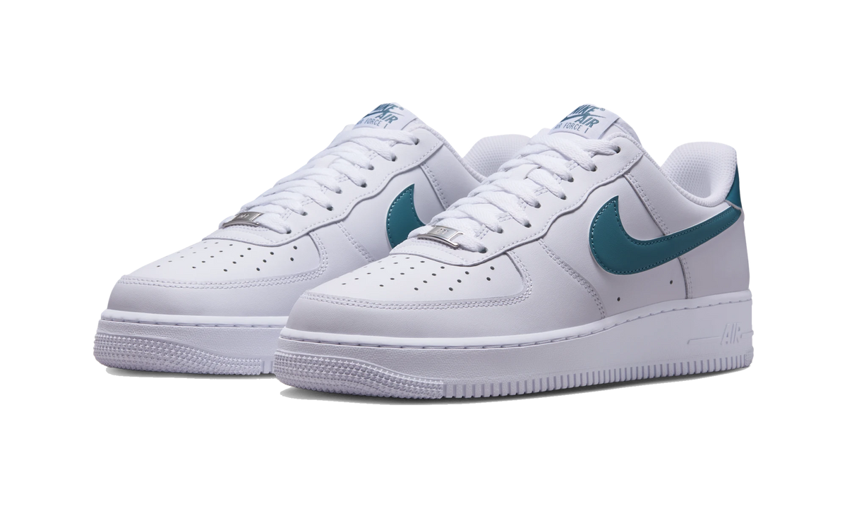 Overkicks - Nike Air Force 1 Low 07 White Smokey Blue (FJ4146-114) - vista trasera