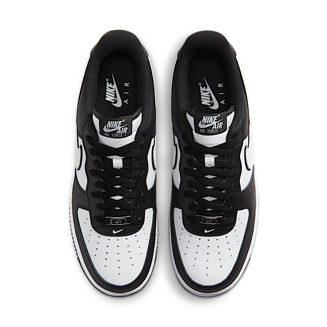 Overkicks - Nike Air Force 1 Low 07 White Swoosh Panda (DV0788-001) - vista trasera