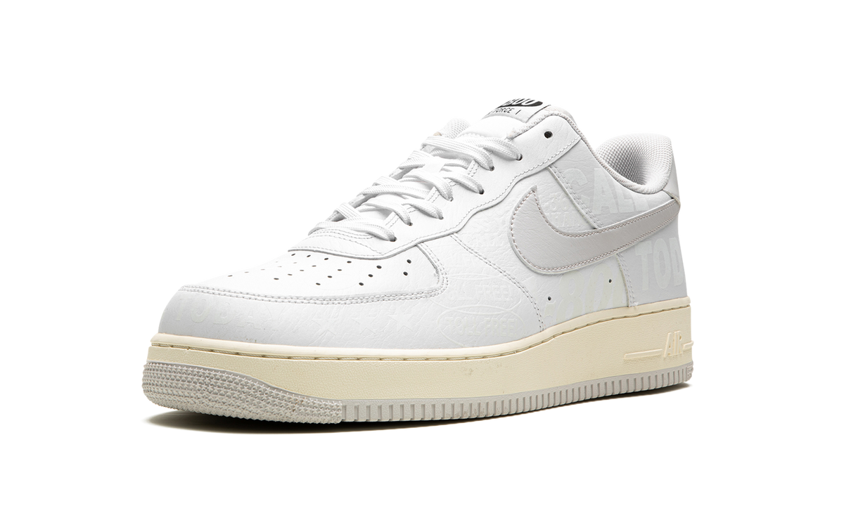 Overkicks - Nike Air Force 1 Low 1-800 (CJ1631-100) - detalle suela
