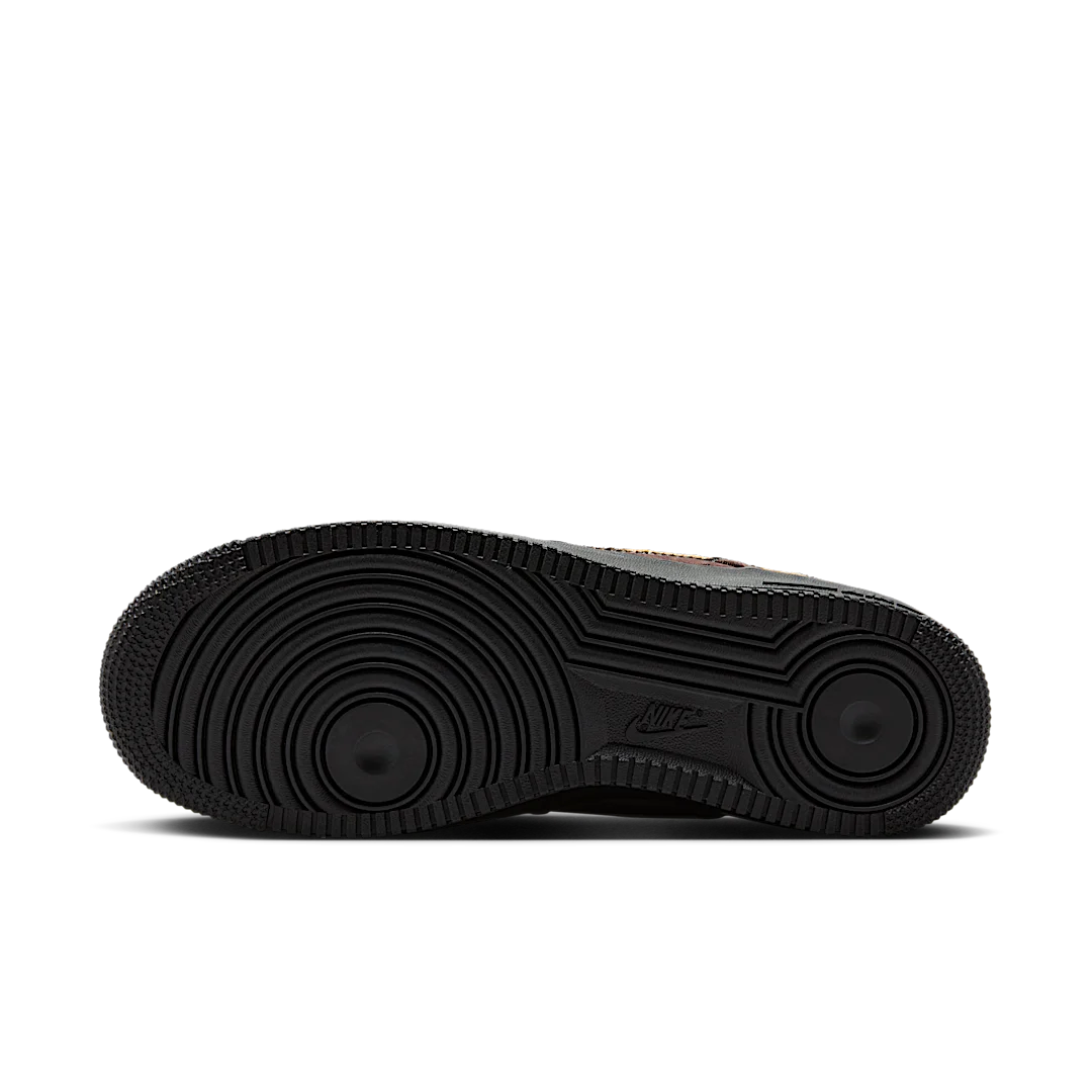 Overkicks - Nike Air Force 1 Low Animal Print (HV6356-200) - detalle suela