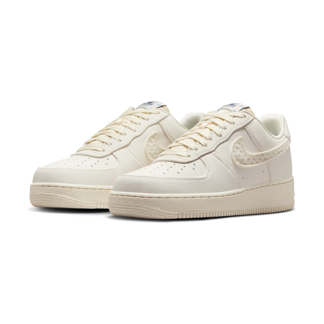 Overkicks - Nike Air Force 1 Low Aztec (IH7351-010) - vista trasera