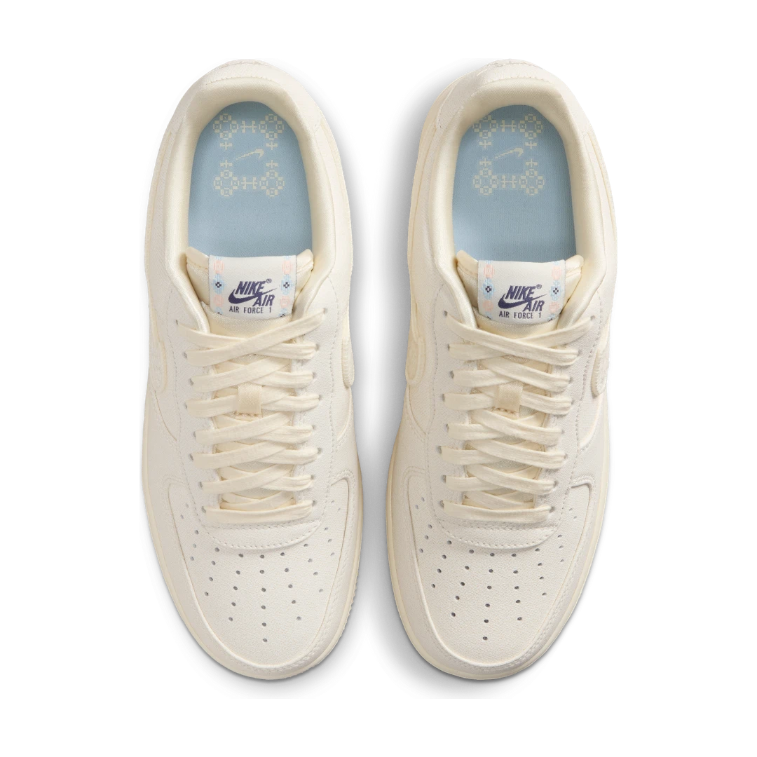Overkicks - Nike Air Force 1 Low Aztec (IH7351-010) - par completo