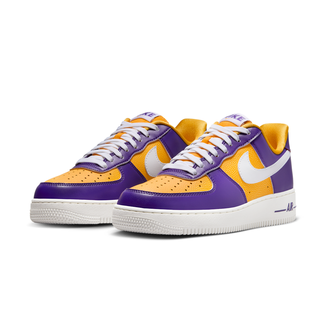 Overkicks - Nike Air Force 1 Low Be True To Her School LSU (FJ1408-500) - vista trasera