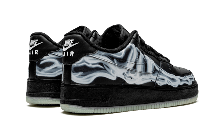 Overkicks - Nike Air Force 1 Low Black Skeleton Halloween (2019) (BQ7541-001) - par completo