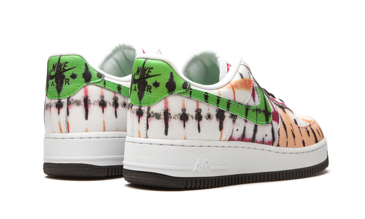 Overkicks - Nike Air Force 1 Low Black Tie Dye (CW1267-101) - par completo