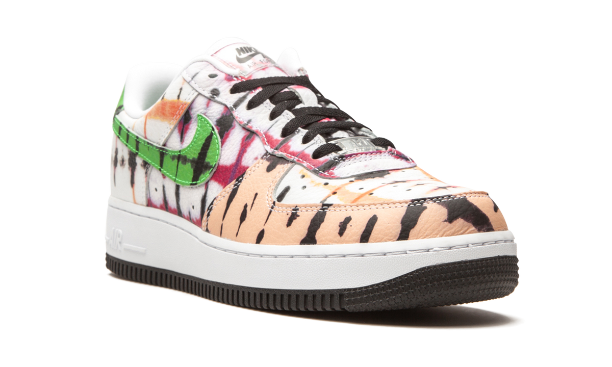 Overkicks - Nike Air Force 1 Low Black Tie Dye (CW1267-101) - detalle lateral interior