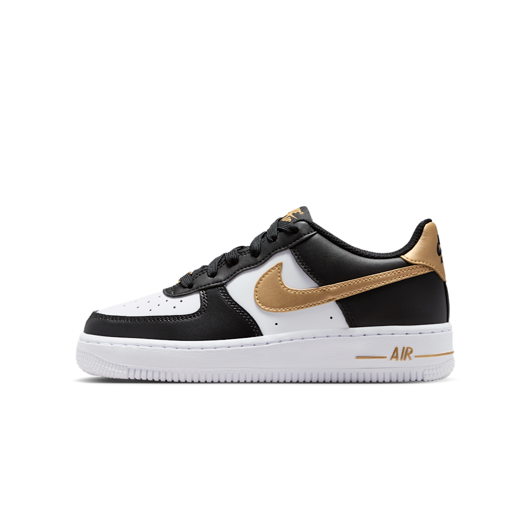 Overkicks - Nike Air Force 1 Low Black White Metallic Gold (GS) (CT3839-009) - vista lateral