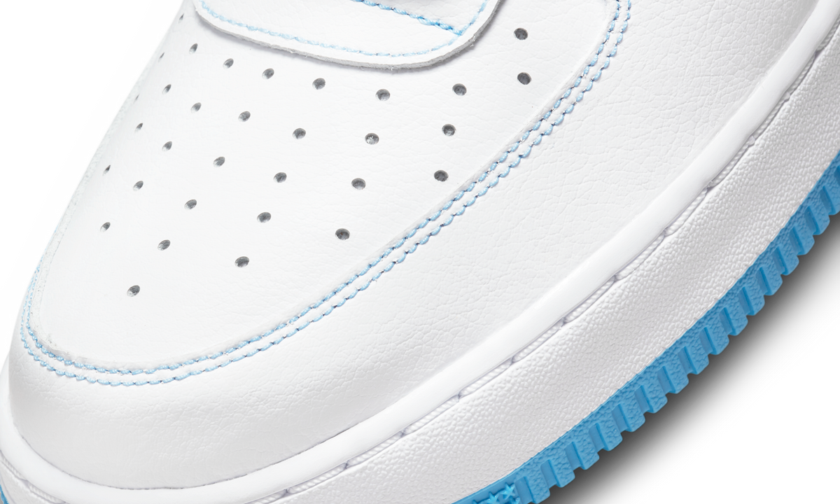 Overkicks - Nike Air Force 1 Low First Use White University Blue (DA8478-100) - detalle lateral interior