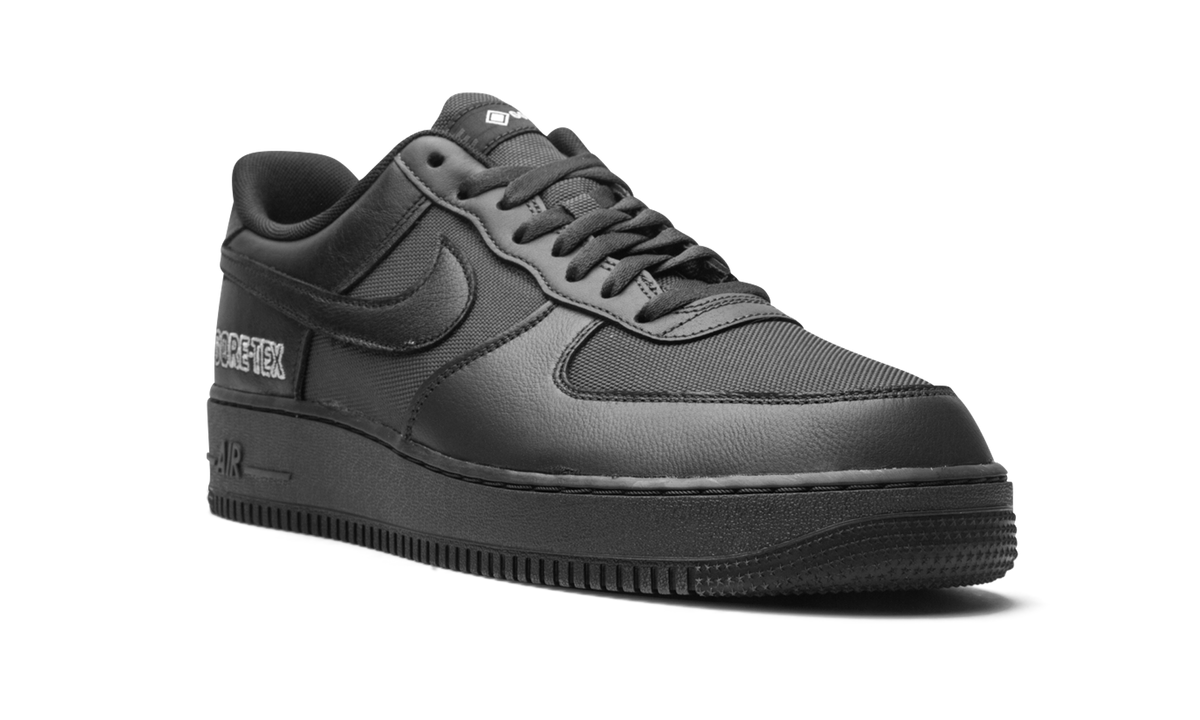 Overkicks - Nike Air Force 1 Low Gore-Tex Black (CT2858-001) - detalle lateral interior