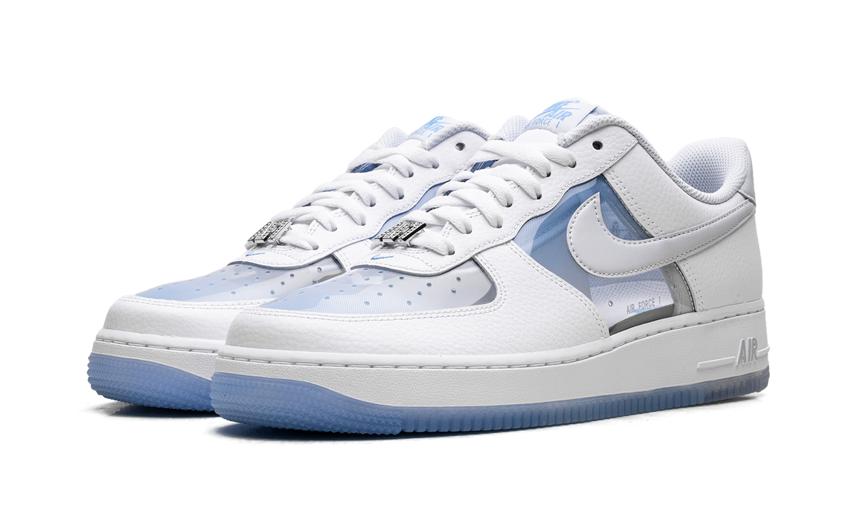 Overkicks - Nike Air Force 1 Low Invisible Woman 2.0 (IB5724-100) - vista trasera