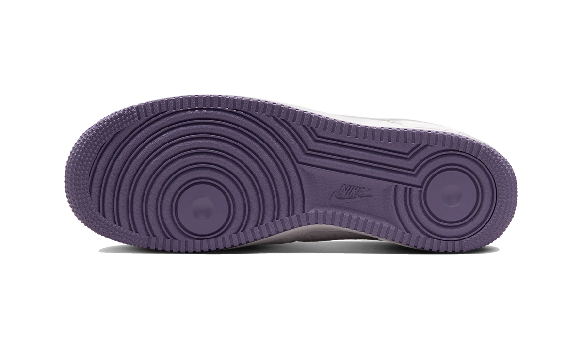 Overkicks - Nike Air Force 1 Low Kobe Bryant Forever Summit White Daybreak (IB0018-102) - par completo