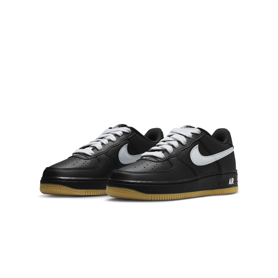 Overkicks - Nike Air Force 1 Low LV8 3 Black White Gum (HQ1911-001) - vista trasera