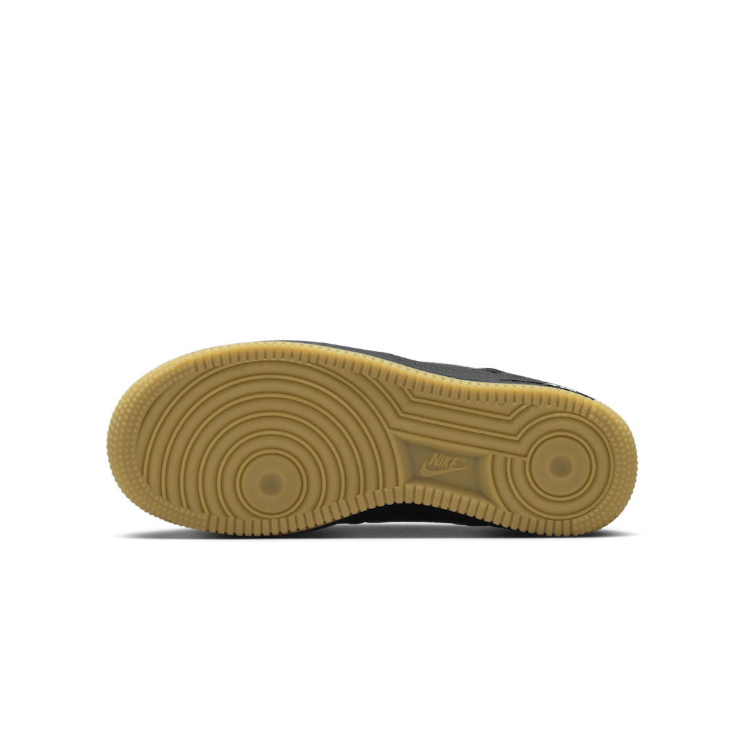 Overkicks - Nike Air Force 1 Low LV8 3 Black White Gum (HQ1911-001) - detalle suela