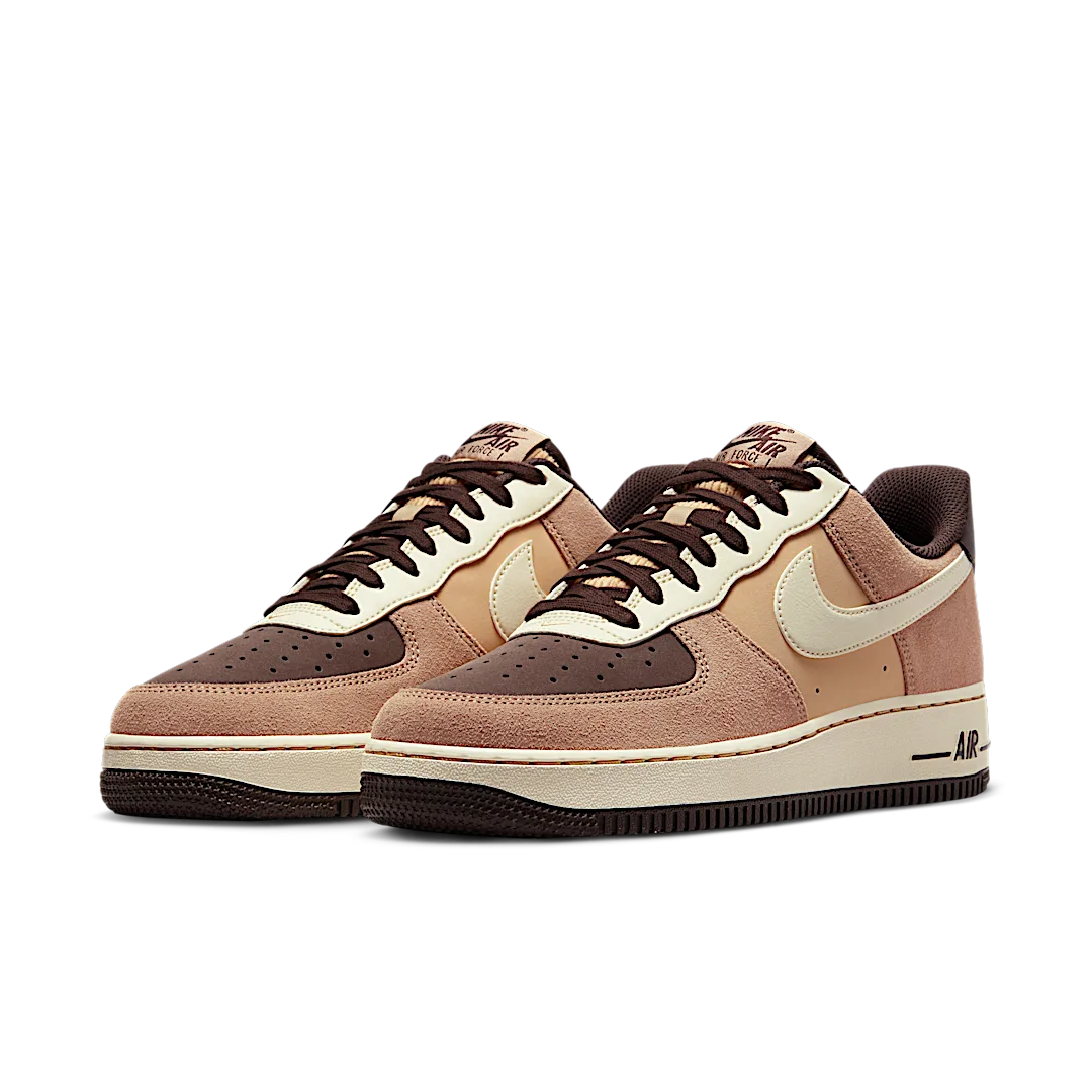Overkicks - Nike Air Force 1 Low LV8 EMB Hemp Coconut Milk (FB8878-200) - vista trasera
