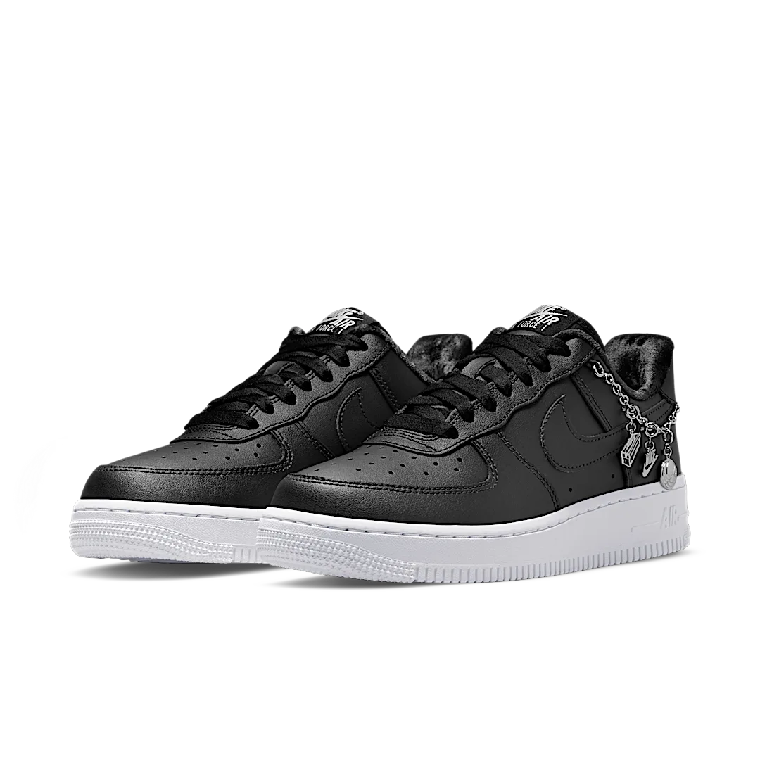 Overkicks - Nike Air Force 1 Low LX Black Pendant (DD1525-001) - vista trasera