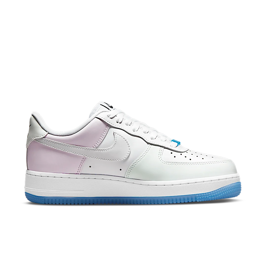 Overkicks - Nike Air Force 1 Low LX UV Reactive (DA8301-100) - par completo