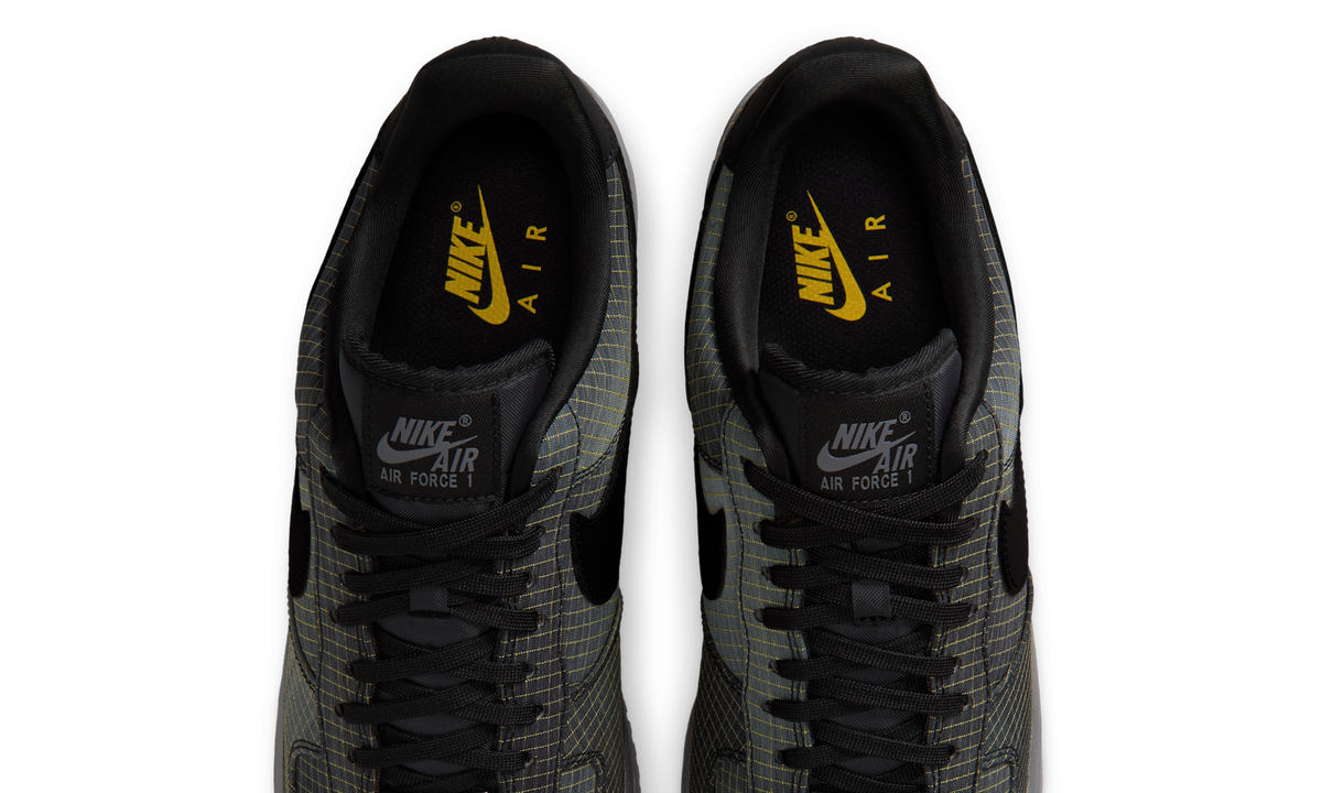 Overkicks - Nike Air Force 1 Low LX Vibram Pencil Point Black (IH1943-001) - vista superior