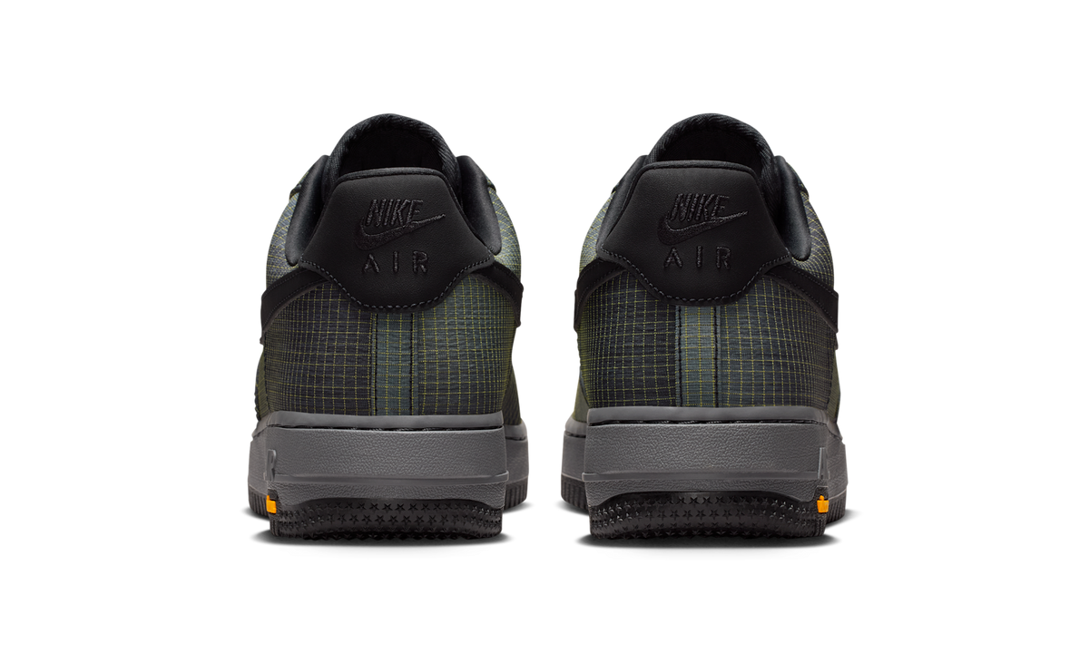 Overkicks - Nike Air Force 1 Low LX Vibram Pencil Point Black (IH1943-001) - detalle talón