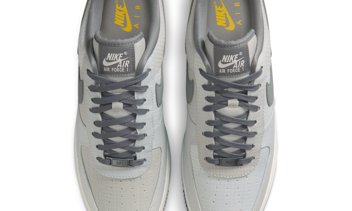 Overkicks - Nike Air Force 1 Low LX Vibram Summit White Smoke Grey (IH1943-100) - vista superior