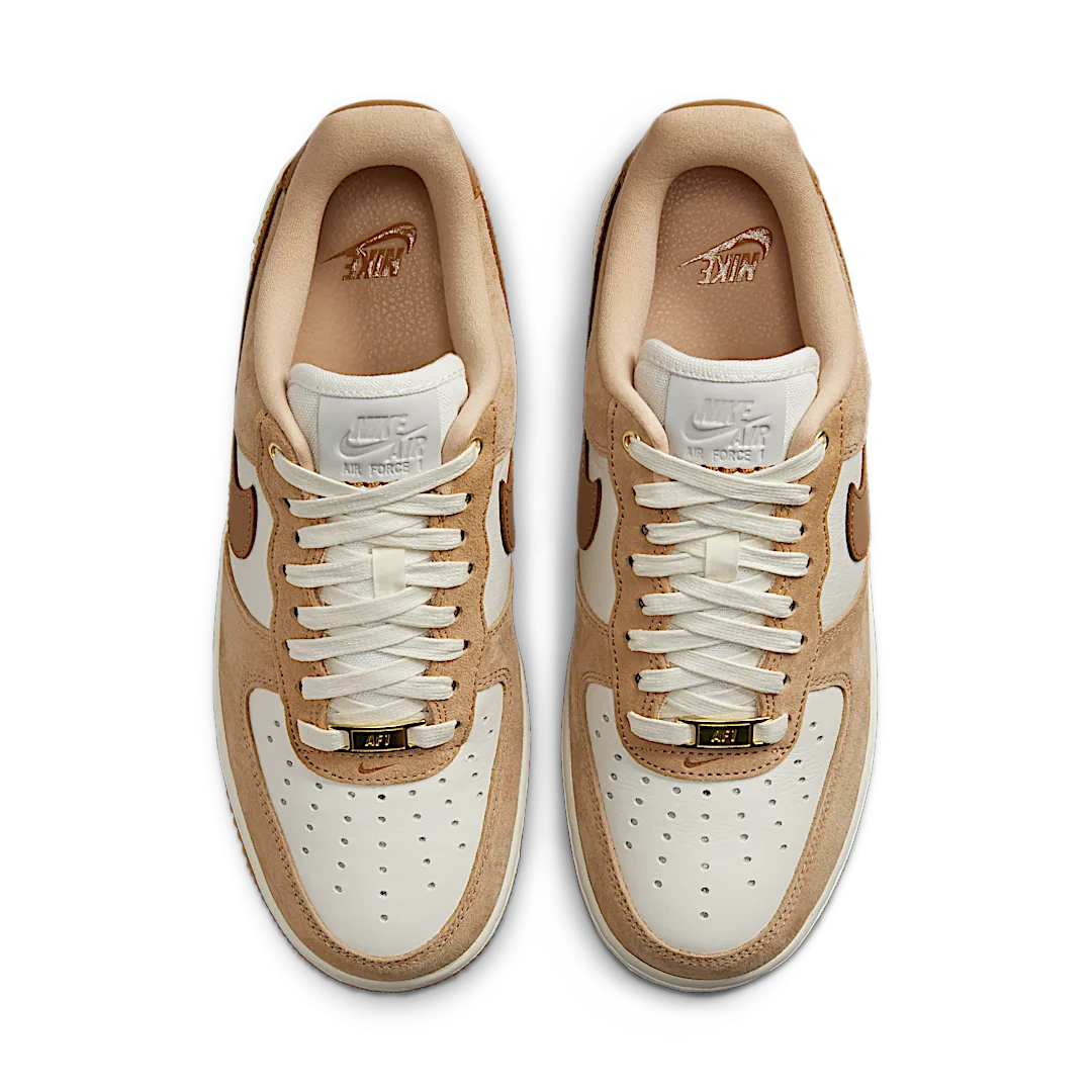 Overkicks - Nike Air Force 1 Low LXX Vachetta Tan Flax (DX1193-200) - par completo