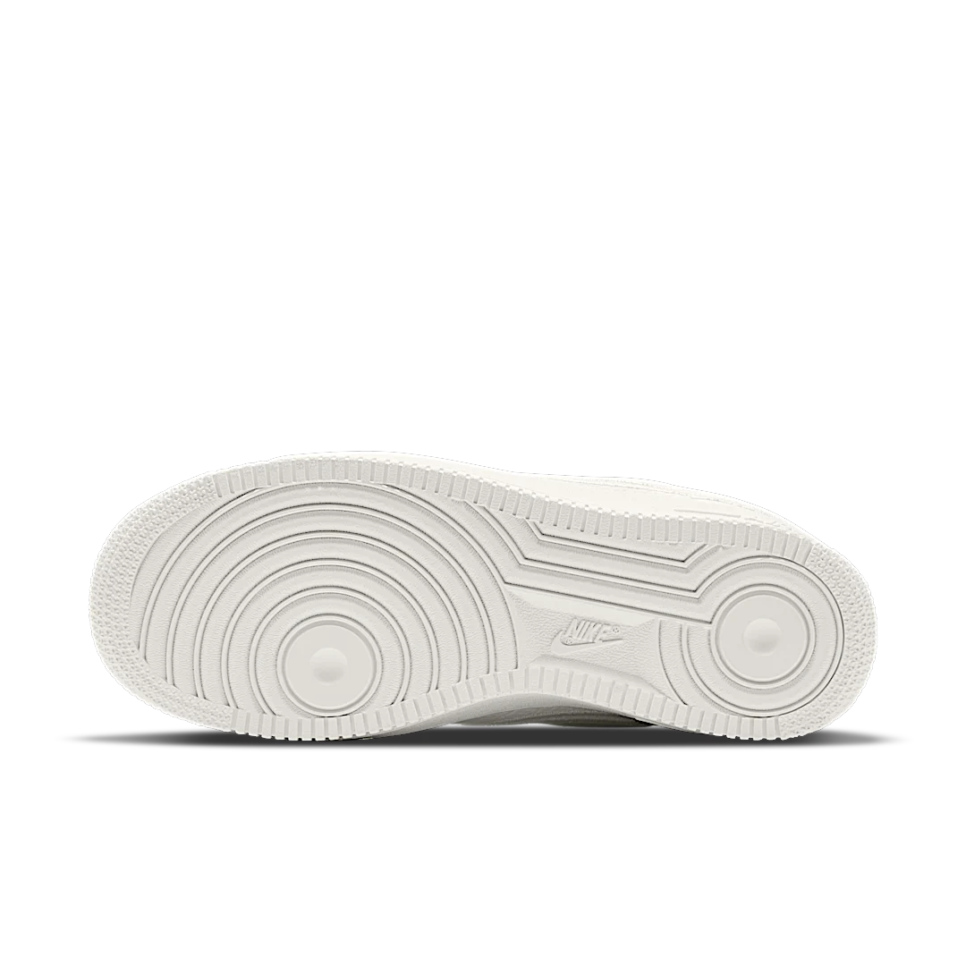 Overkicks - Nike Air Force 1 Low LXX Zip Serena Williams Summit White (DM5036-100) - detalle suela
