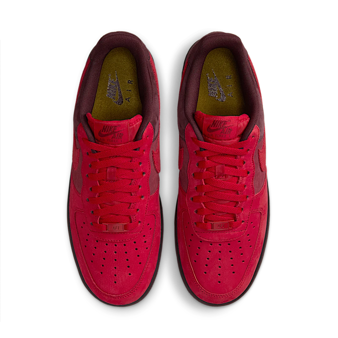 Overkicks - Nike Air Force 1 Low Layers of Love (FZ4033-657) - par completo