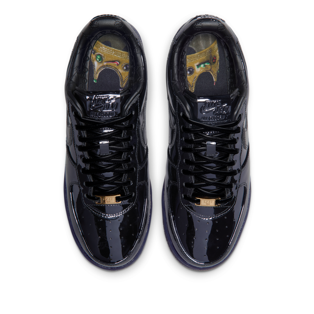 Overkicks - Nike Air Force 1 Low LeBron James Black Patent (IO6129-001) - par completo