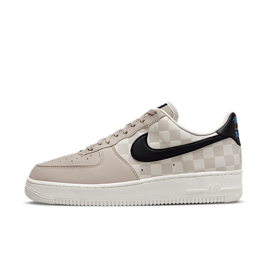 Overkicks - Nike Air Force 1 Low LeBron James Strive For Greatness (DC8877-200) - vista lateral