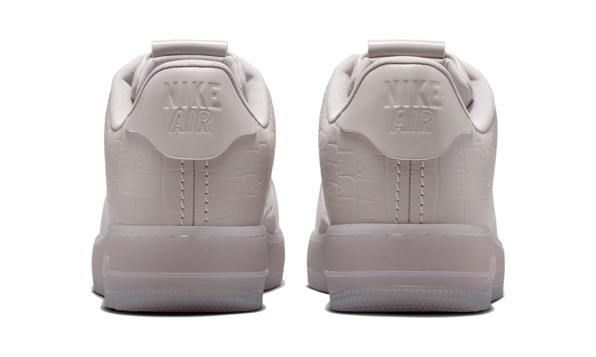 Overkicks - Nike Air Force 1 Low Made in Italy College Grey (IF3201-002) - detalle talón